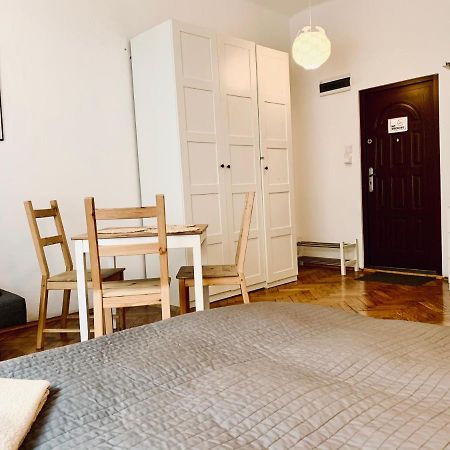 קרקוב Studio In Center מראה חיצוני תמונה